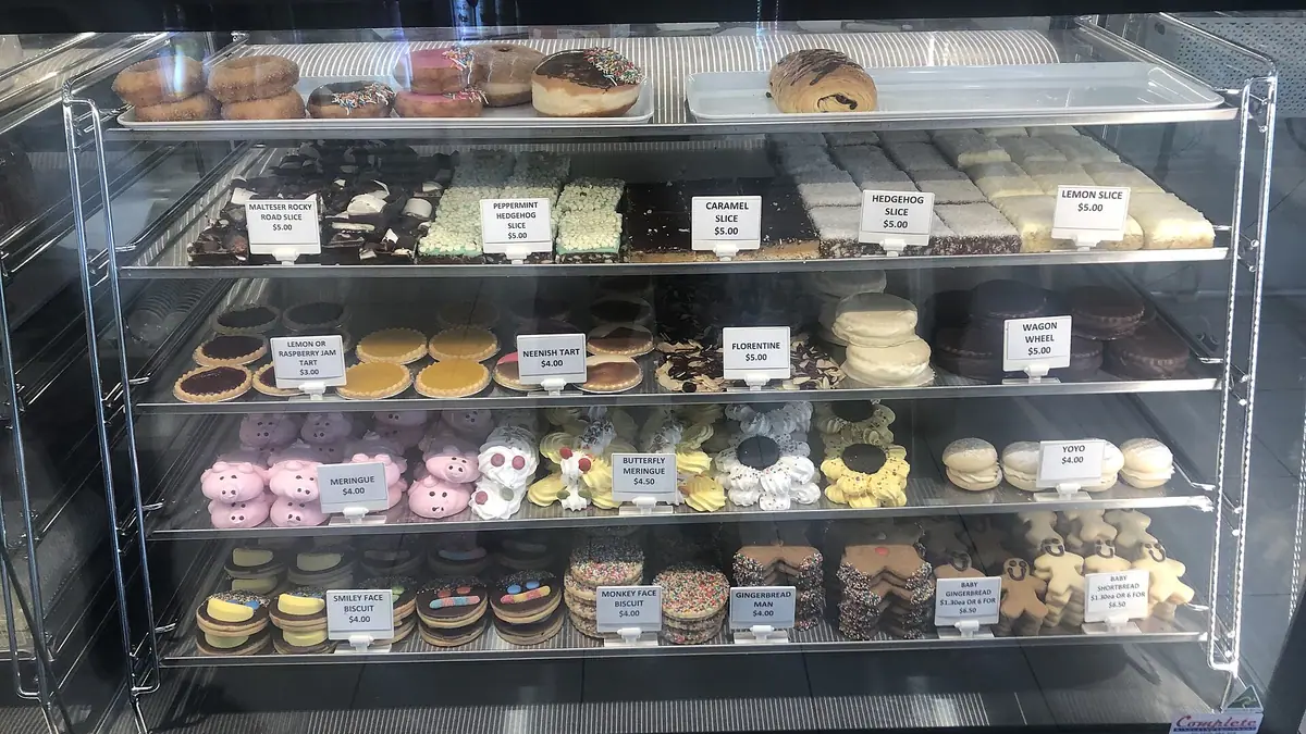 Bisous Bisous – bakery in Central Retail District, Manchester